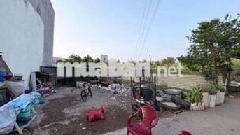 ĐẤT NGANG TO 9,3M2 DT 103M2 CÁCH CẦU GẠCH DƠI NHÀ BÈ 500M HẺM XE HƠI