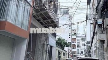 Bán Nhà Chính Chủ - Nguyễn Xí Bình Thạnh - HXH - 120m2 - Hơn 12 TỶ TL.