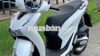 Honda SH 2022 trắng rất mới, có góp