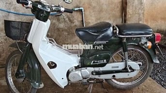 Honda Cub 81 Trắng Xanh
