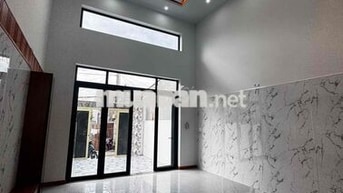 nhà mới 110m2 gần chợ ra Lê Văn Khương