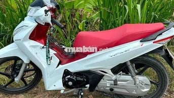 Honda Wave 125i Trắng đỏ 5230 km
