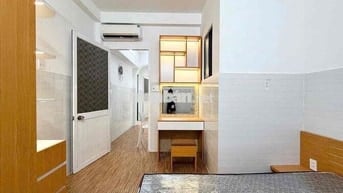 2 Phòng Ngủ -45m2 - Ban Công -Full Nội Thất- Phan Xích Long-Phú Nhuận