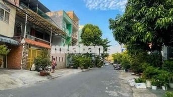 CHO THUÊ NHÀ PHỐ ĐƯỜNG 47 KHU TÊN LỬA CÁCH EON MALL 5Phút