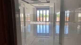 CHO THUÊ NHÀ 4X30(TRỆT+ LỬNG+5LẦU) SÀN TRỐNG SUỐT CÓ THANG MÁY 