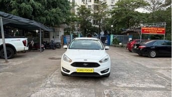 Bán xe Ford Focus 2019 số tự động