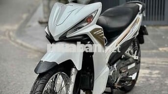 Honda Wave RSX 110 Fi 2016 Trắng