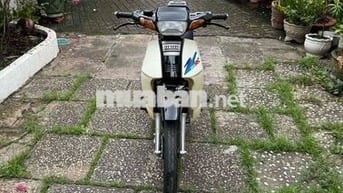 Yamaha YAss 110 Đen, Trắng