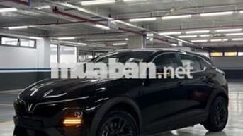 Xe điện VinFast VF 6 Plus 2026 Đen Nội Thất Nâu