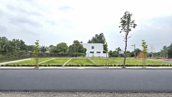 GIÁ TỔNG 650 TRIỆU/80M2 ĐẤT Ở ĐÔ THỊ MẶT TIỀN NGAY TRUNG TÂM THỊ TRẤN 