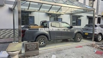 Isuzu D-Max 2021 Base Xám