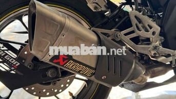 Yamaha R15V3 Đen