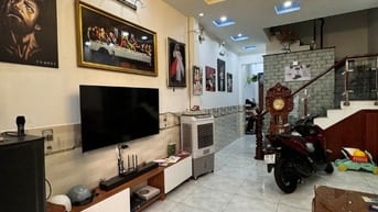 HÀNG HIẾM ĐẦU TƯ - ĐƯỜNG HAI BÀ TRƯNG, QUẬN 3 Gần Chợ Tân Định