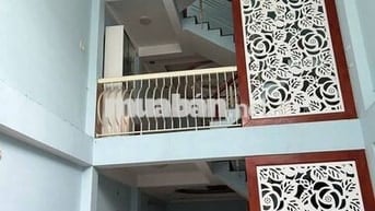 Cho thuê nhà 3 lầu hẻm đẹp thông xe tải phường Tân Chánh Hiệp Q12