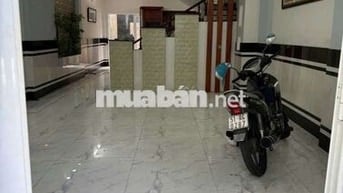hẻm 8m ô tô vào nhà 5x17m 2 lầu 4pn 5wc khu an ninh văn minh 