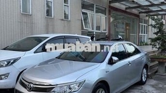 Toyota Camry 2.0E 2015 Bạc 150000 km