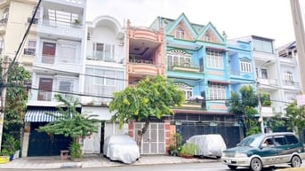 Cần bán nhà mặt tiền đường CN 11