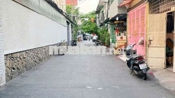 Hẻm Xe Hơi Trải Nhựa 6M Cao Thắng. (3.1m x 10m). 3 Tầng. Giá 7.9 Tỷ TL