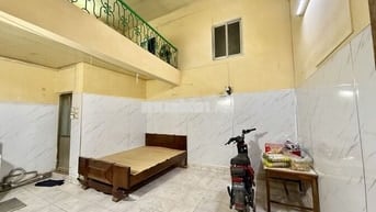 Ngõ Thống Nhất, Đại La - gần Bách Kinh Xây: nhà cấp 4 nguyên căn