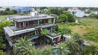 CẦN BÁN BIỆT THỰ SÂN VƯỜN CAO CẤP – HỒ BƠI RIÊNG TẠI TRUNG TÂM ĐỨC HÒA