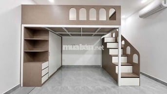 Ở ĐƯỢC 4 NGƯỜI SAU LƯNG ĐẠI HỌC LUẬT MỚI XÂY 100%