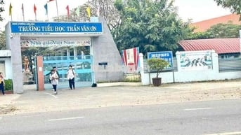 Cần bán lô đất 12x28,5 sổ riêng thổ cư , thích họp làm nhà vườn ,
