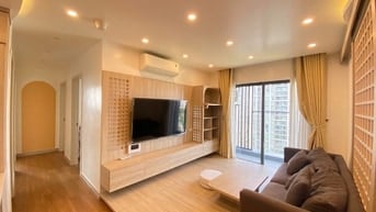 Cho thuê căn hộ 3 phòng ngủ, diện tích rộng và đầy đủ nội thất.