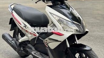 Honda Airblade 2009 Trắng Fi lên thái chính chủ