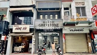 ĐỐI DIỆN TRƯỜNG ĐẠI HỌC HOA SEN, VỊ TRÍ ĐẸP SỐ 18 NGUYỄN VĂN TRÁNG Q1