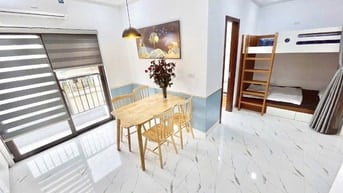 Cho thuê tòa CHDV phố Cự Lộc, Thanh Xuân 95m, 8 tầng.Giá: 130tr/th