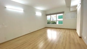 Chung cư Lê Quang Định, BT: 8,5triệu, 2p ngủ, NTCB, 65m2