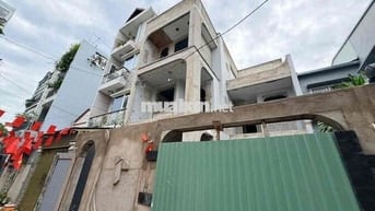 Biệt thự 8m x 16,5m nguyễn văn khối gò vấp HCM