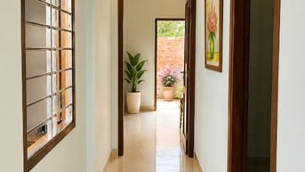 CHÍNH CHỦ BÁN NHÀ 1 TRỆT 1 LẦU - TỌA LẠC TẠI GẦN SÂN BAY CAM RANH