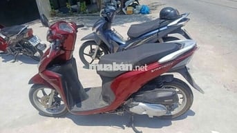 Honda Vision màu Đỏ
