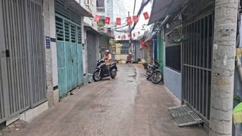 BÁN NHÀ 2 TẦNG ĐƯỜNG NGUYỄN VĂN QUỲ , QUẬN 7 - 45M2 