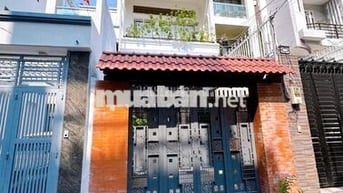 Bán Nhà hẻm xe hơi - Trung tâm Quận 4