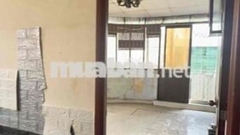 Cho thuê sàn 25m2 mặt tiền lầu 3, góc ngã tư Bạch Đằng