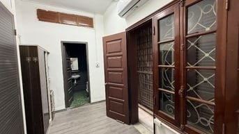 Phòng trọ ngõ 232 Tôn Đức Thắng sát Mp oto đỗ cửa nội thất xịn sạch sẽ
