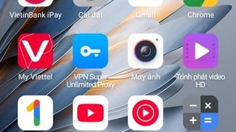 Nubia v70 design 8/128 màu xanh lá cần bán