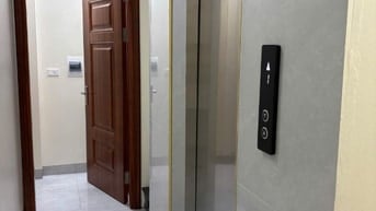 Cho thuê phòng studio hoặc cho thuê cả nhà 6 tầng - Tổng cộng 8 phòng