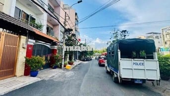 ---> Trung tâm Quận 6. Thông ra vòng xoay Phú Lâm Hồng Bàng, Hậu Giang