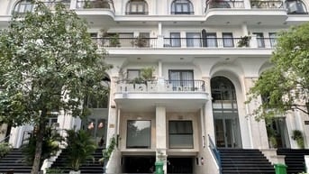 Cho thuê mặt bằng tầng trệt vị trí đẹp giá 18 triệu - Vạn Phúc City