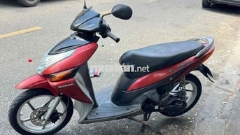 Honda Click Đỏ