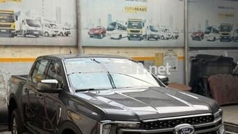 Ford Ranger XLS AT 4x2 Trắng