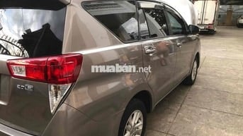 Toyota Innova 145000 km Nâu
