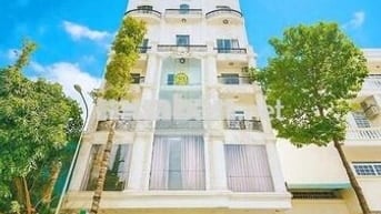 💖Cho Thuê Mặt Bằng + Tầng 1 Rộng 120m2 Ngay Sân Vận Động