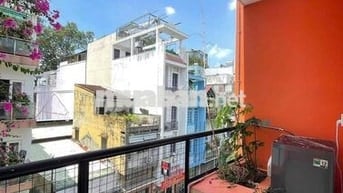 BAN CÔNG , 1 PHÒNG NGỦ , TÁCH BẾP VIEW CỰC ĐẸP CHỈ 9 TRIỆU