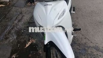 Honda Wave 2024 Trắng 2300 km