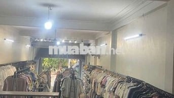 Nhà 3 Tầng , 2 Mặt Thoáng Mát , Mặt Phố Cam Mộc , Dông Anh 
