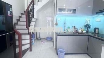 TÔI ĐỔI CHỖ Ở NAY BÁN NHÀ HẺM Ô TÔ THÔNG LÊ ĐÌNH CẨN